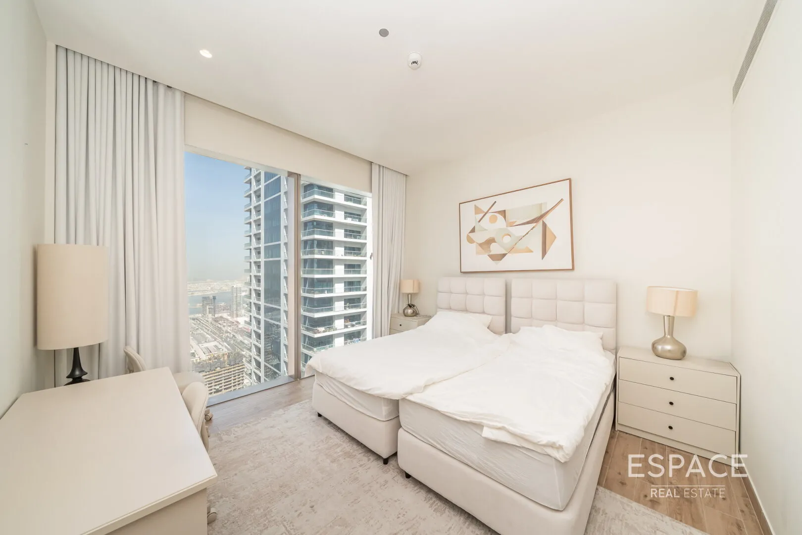 PropertiesGalleryCamera