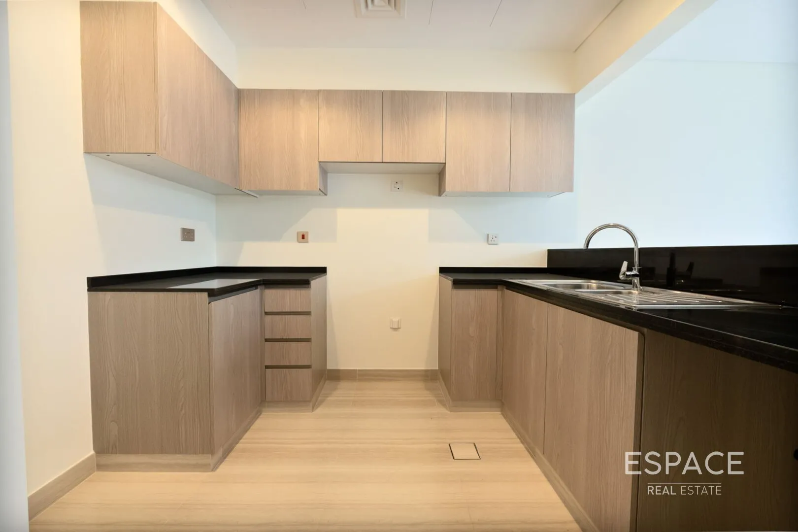 single static gallery