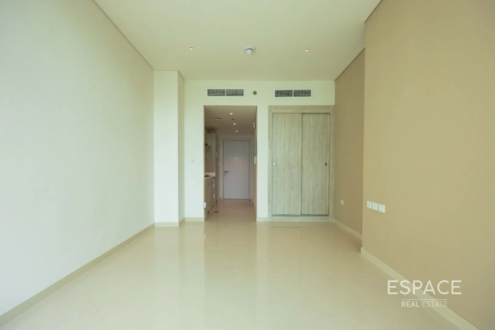 single static gallery