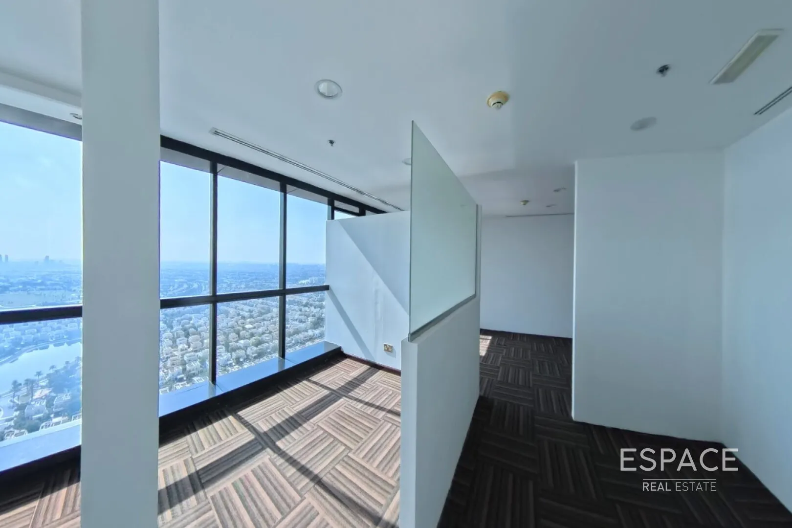 single static gallery