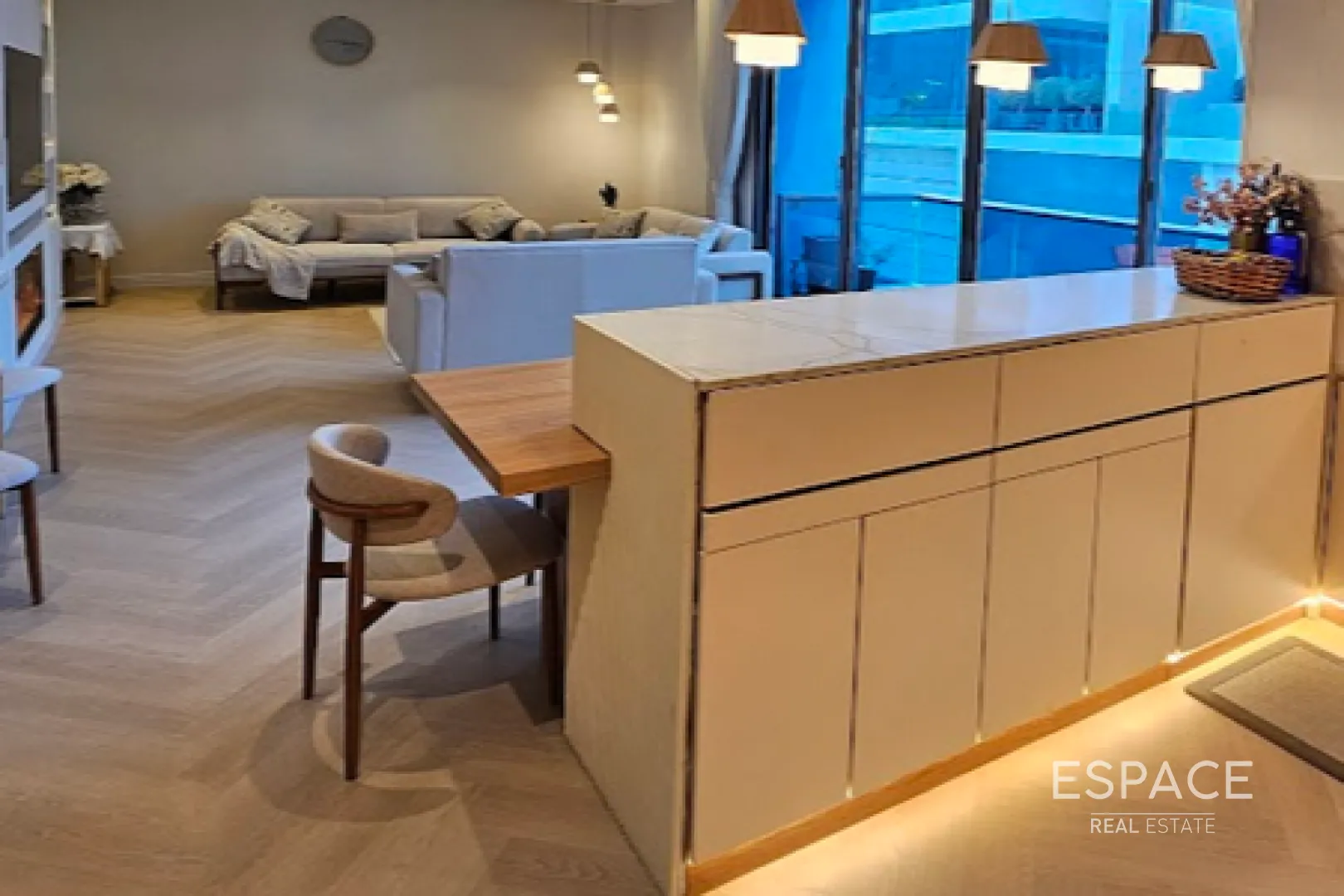 single static gallery