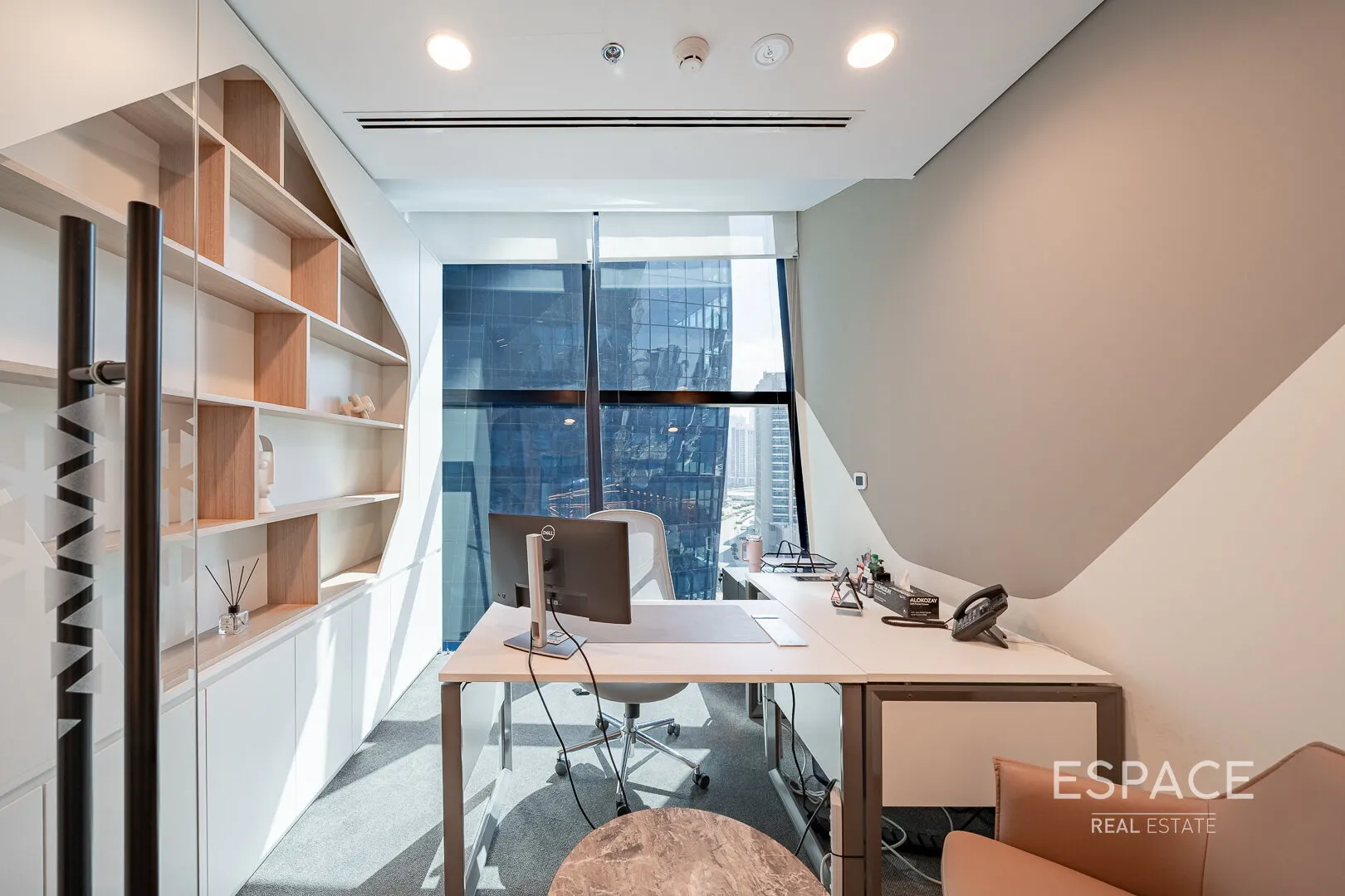 single static gallery