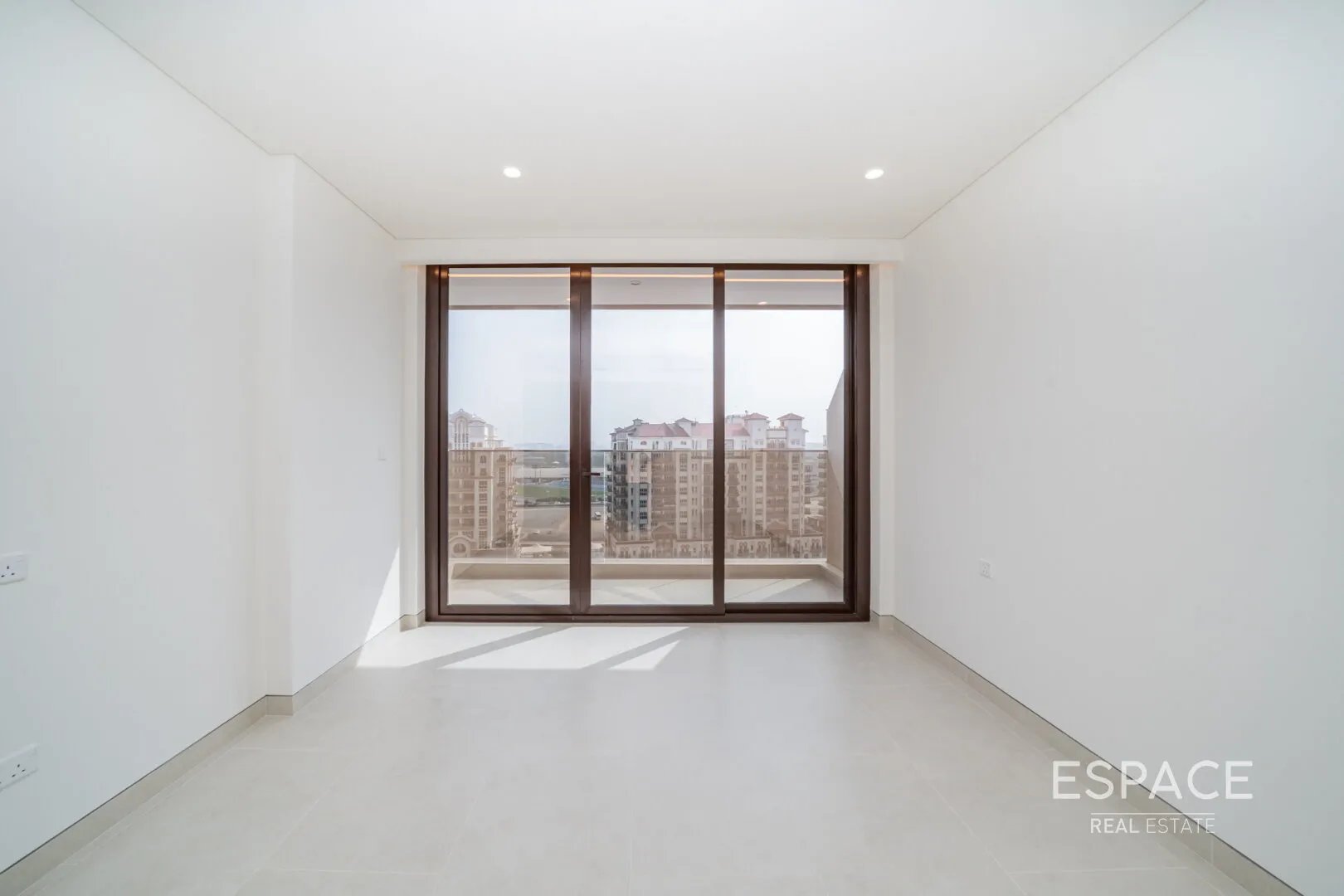 single static gallery