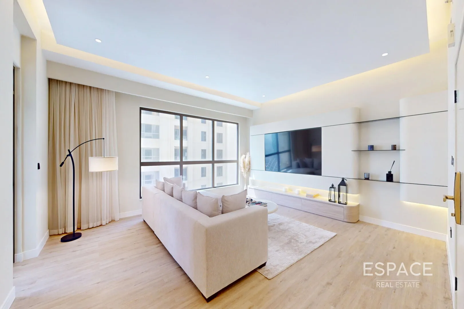 single static gallery