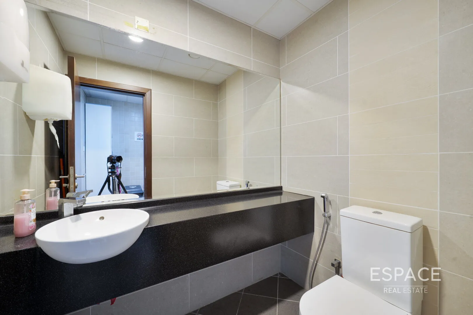 PropertiesGalleryCamera