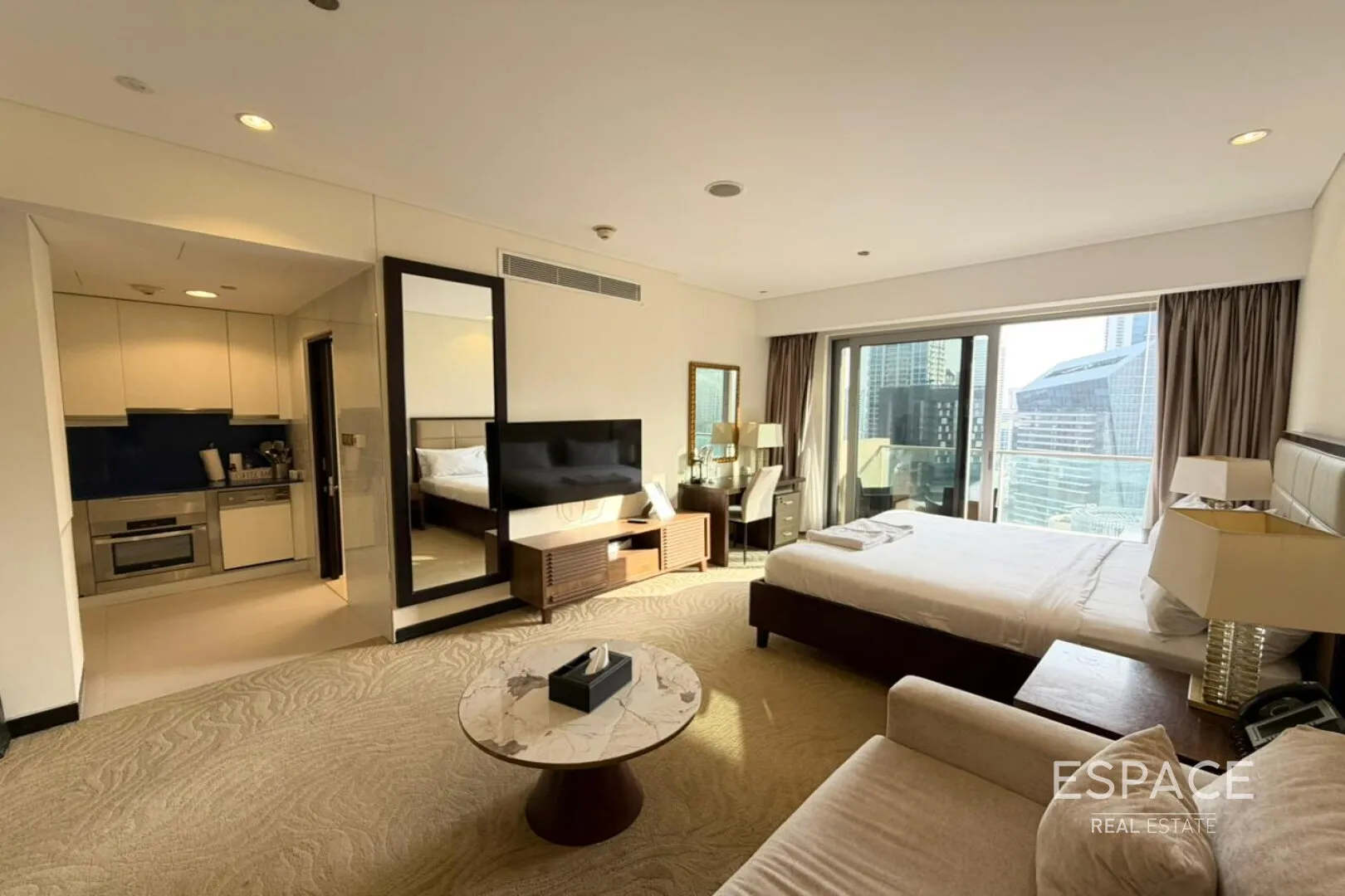 single static gallery