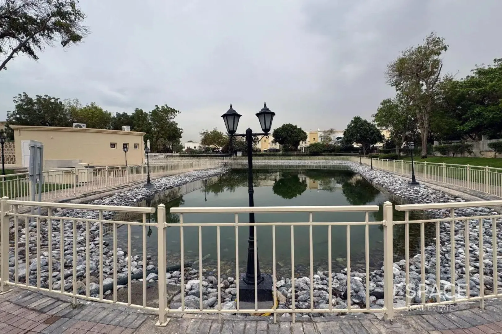 PropertiesGalleryCamera