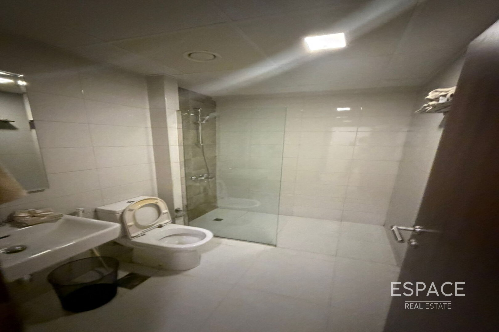 single static gallery