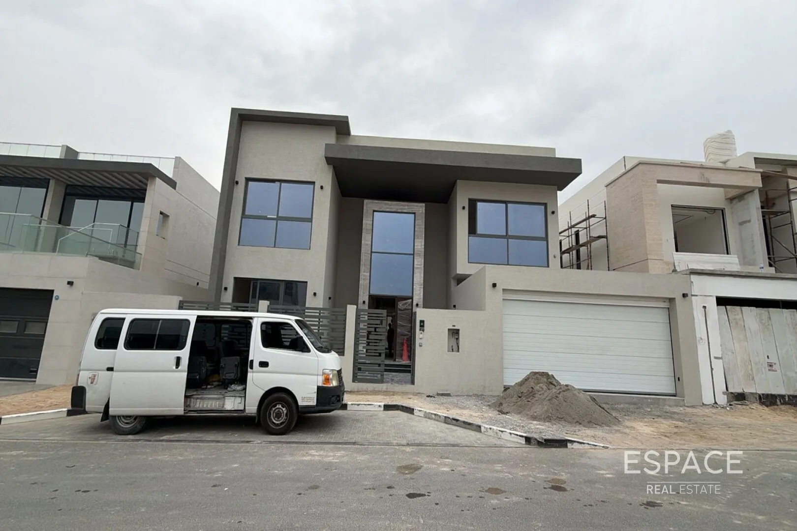 single static gallery