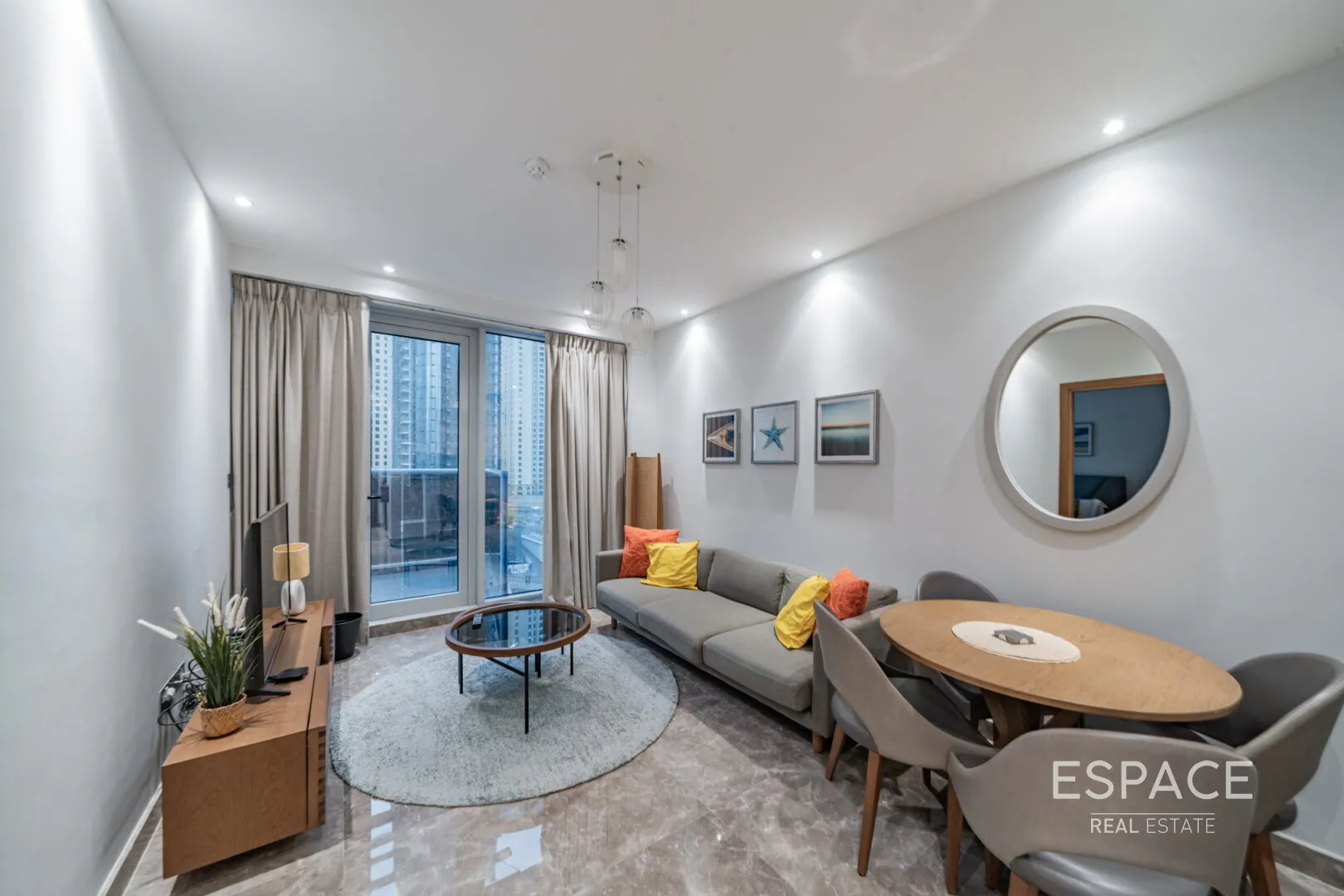 single static gallery