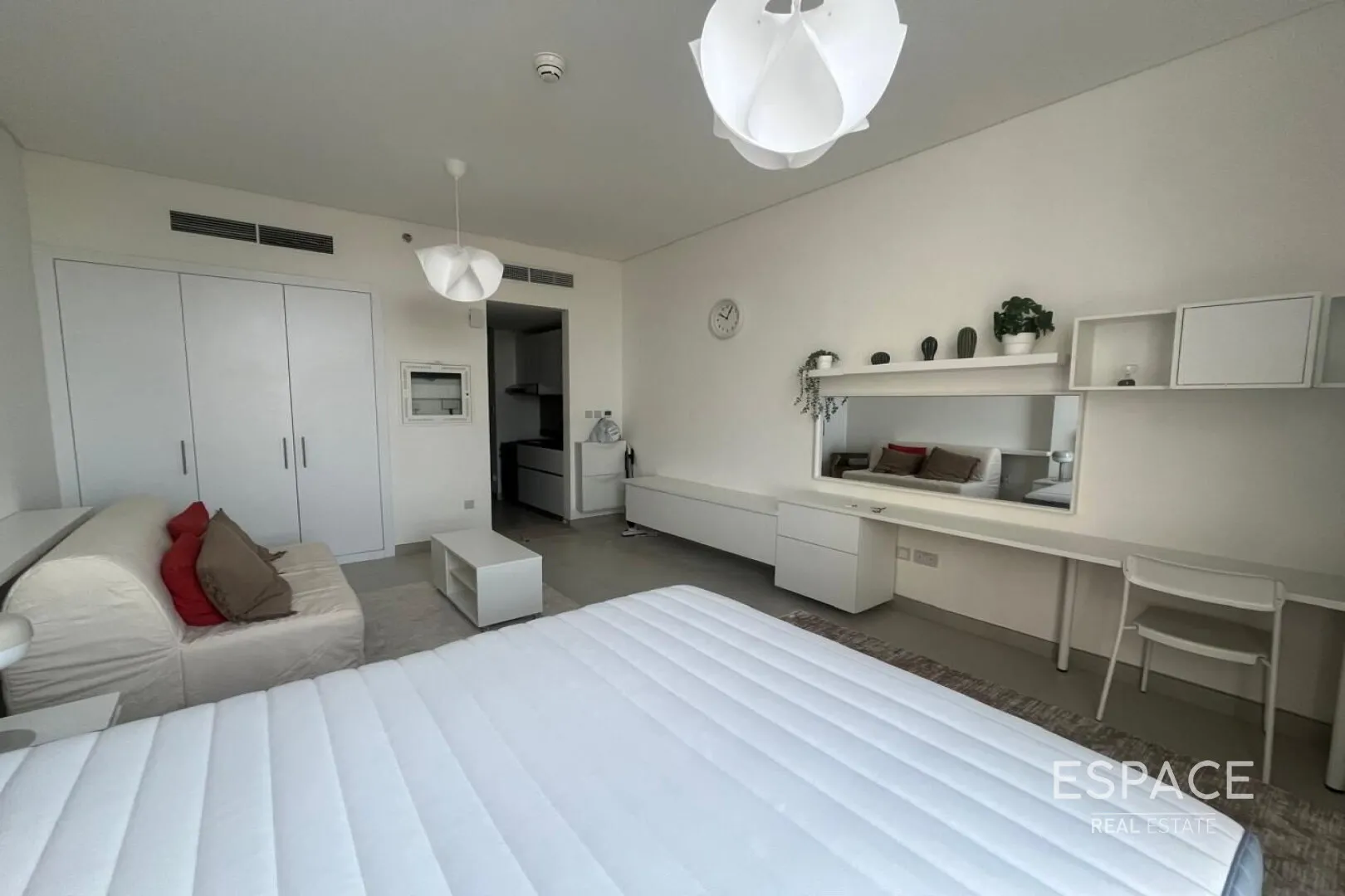 single static gallery