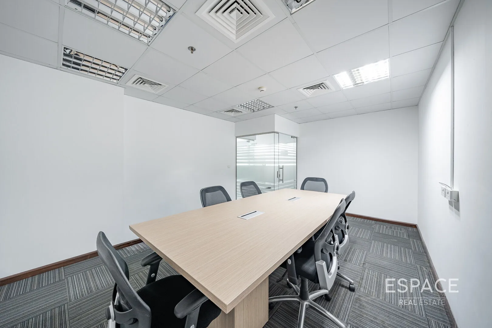 single static gallery