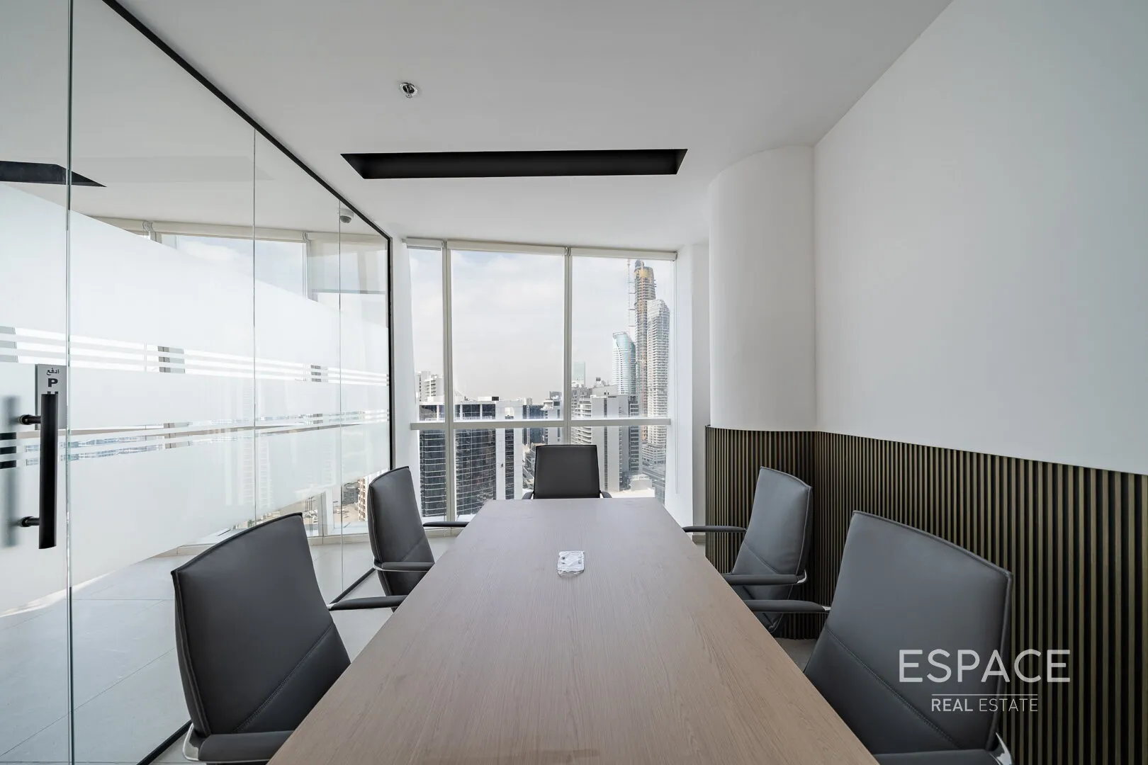 single static gallery