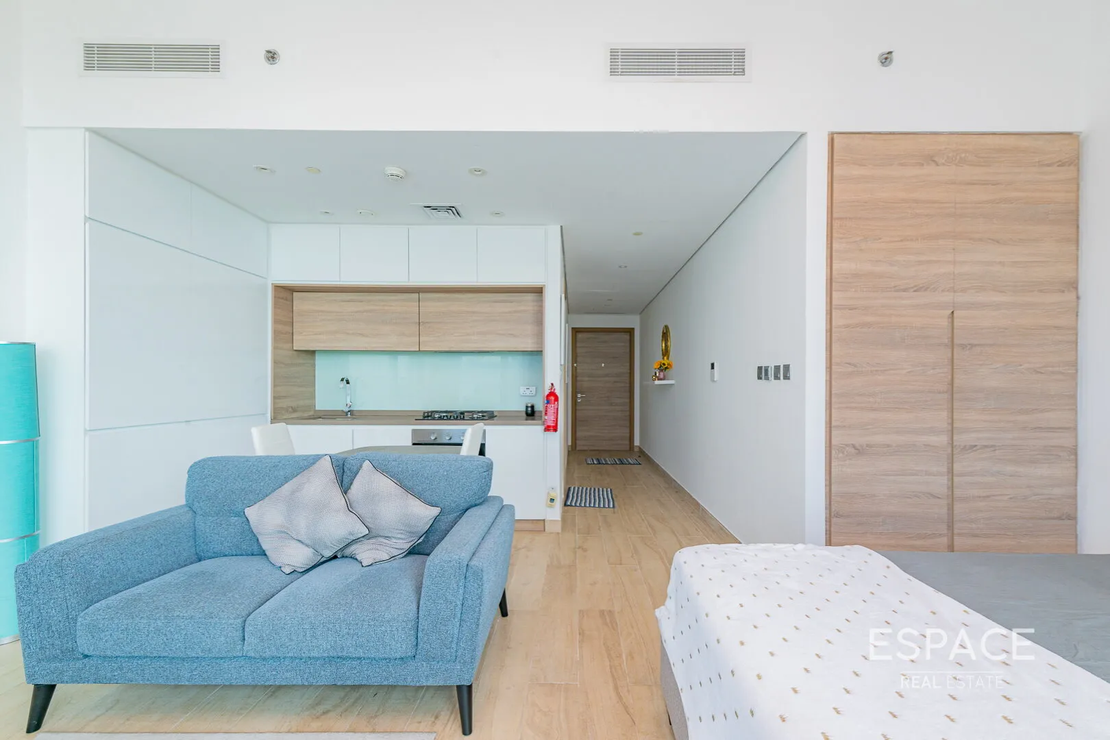 single static gallery