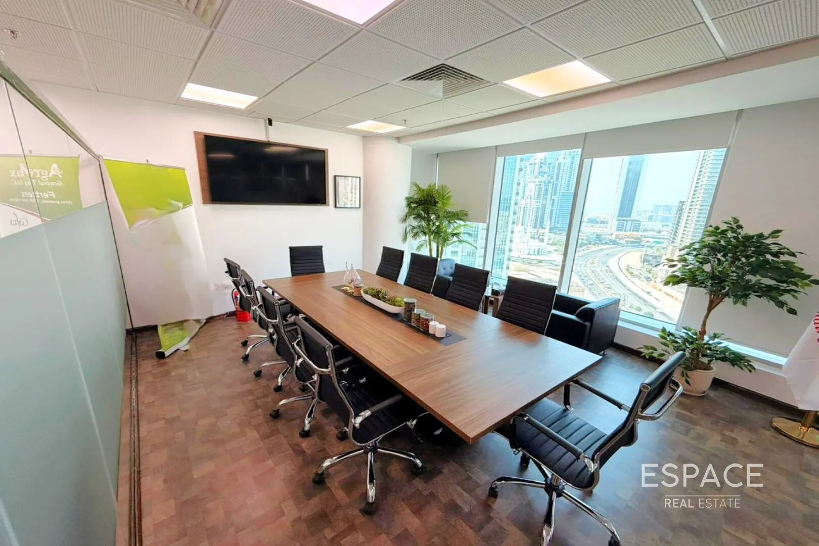 PropertiesGalleryCamera