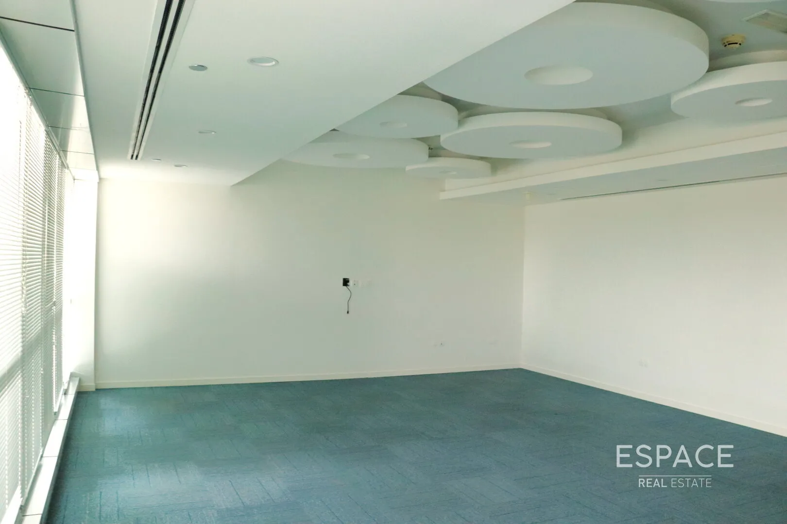 single static gallery