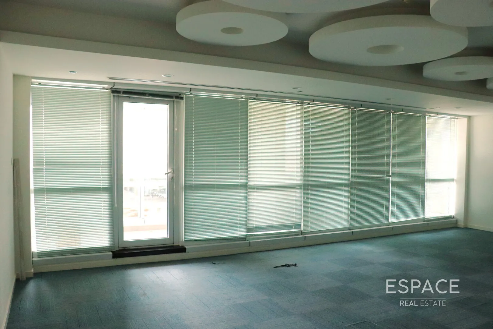 single static gallery