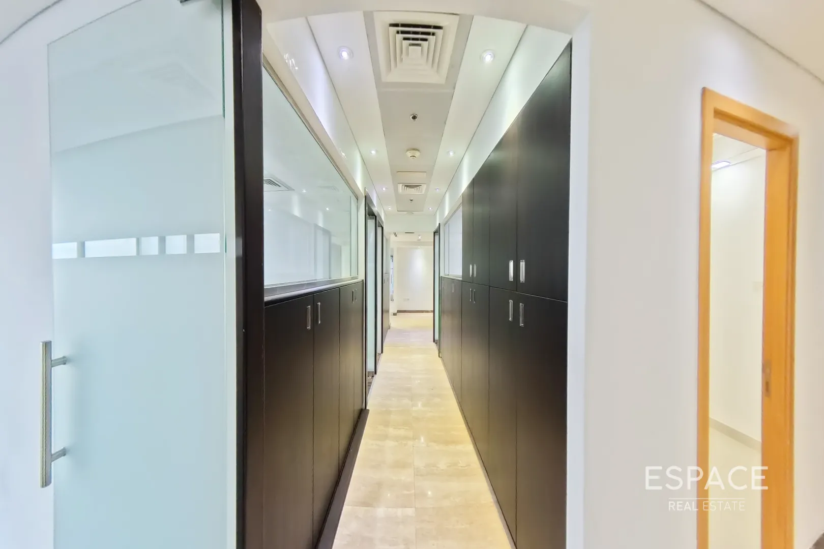 single static gallery