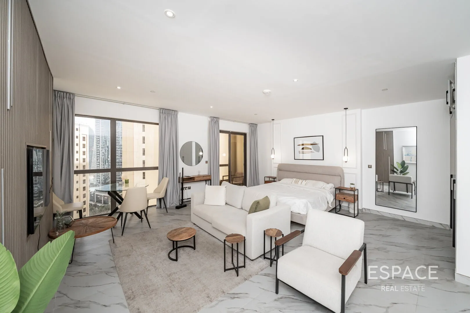 single static gallery