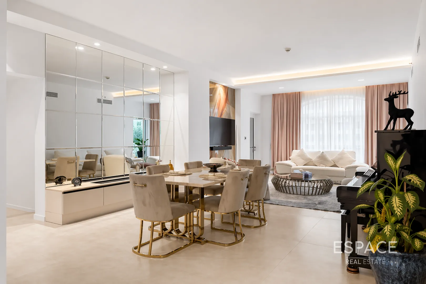 single static gallery