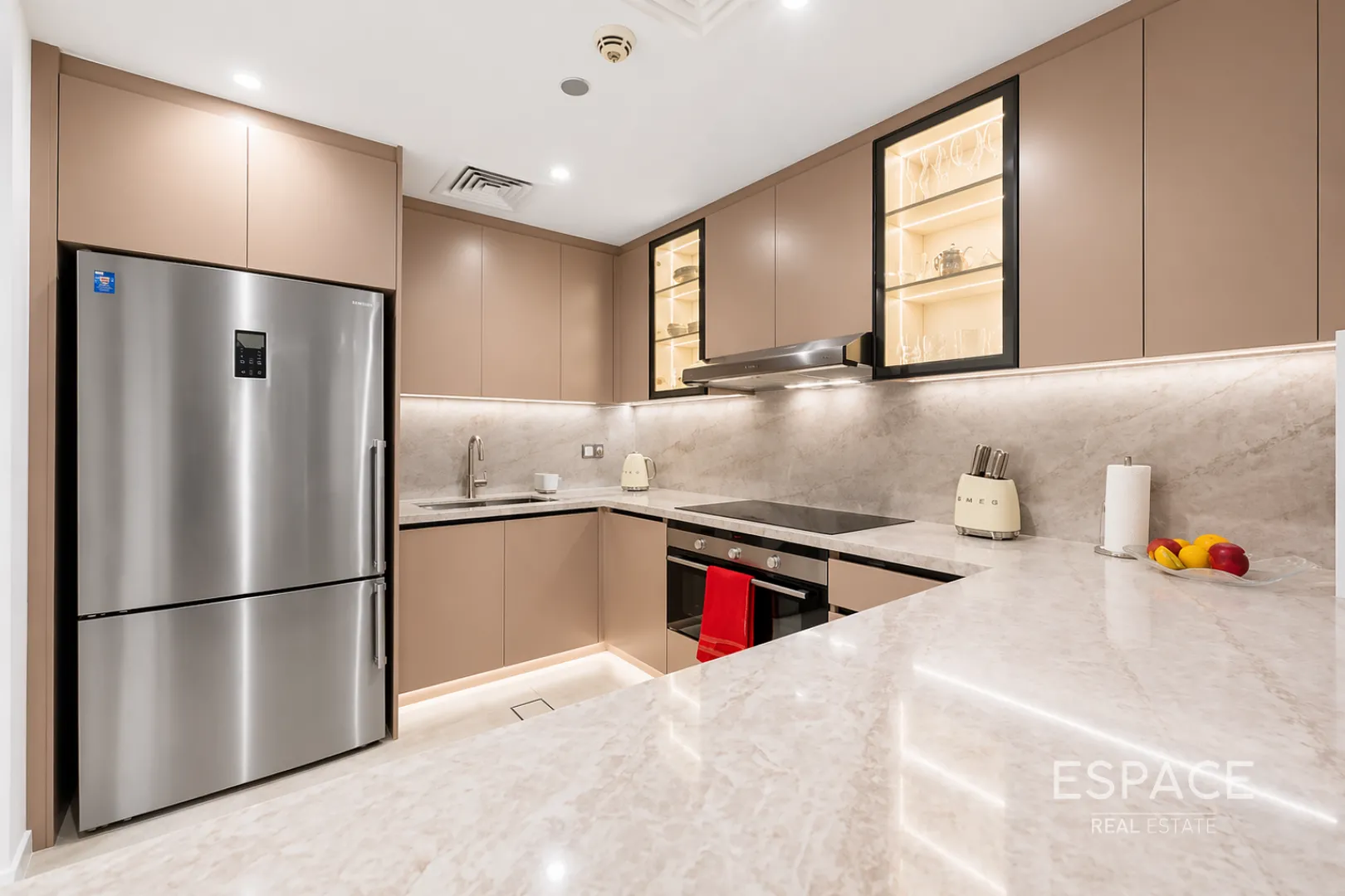 PropertiesGalleryCamera