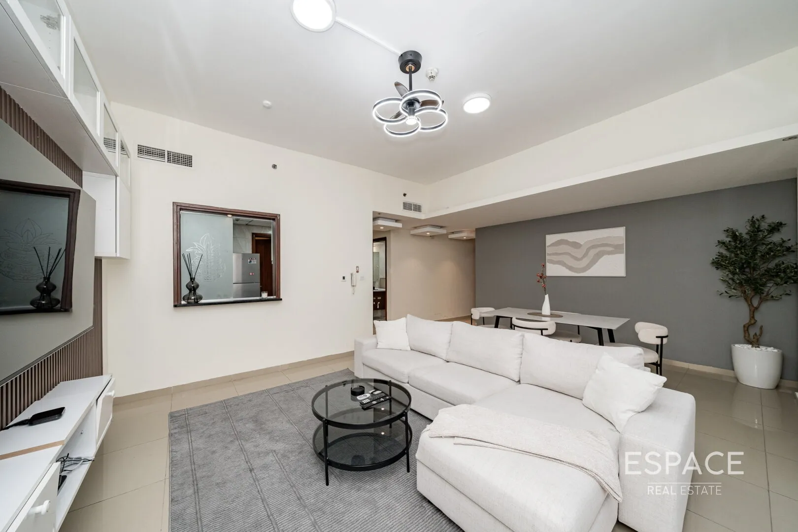 single static gallery