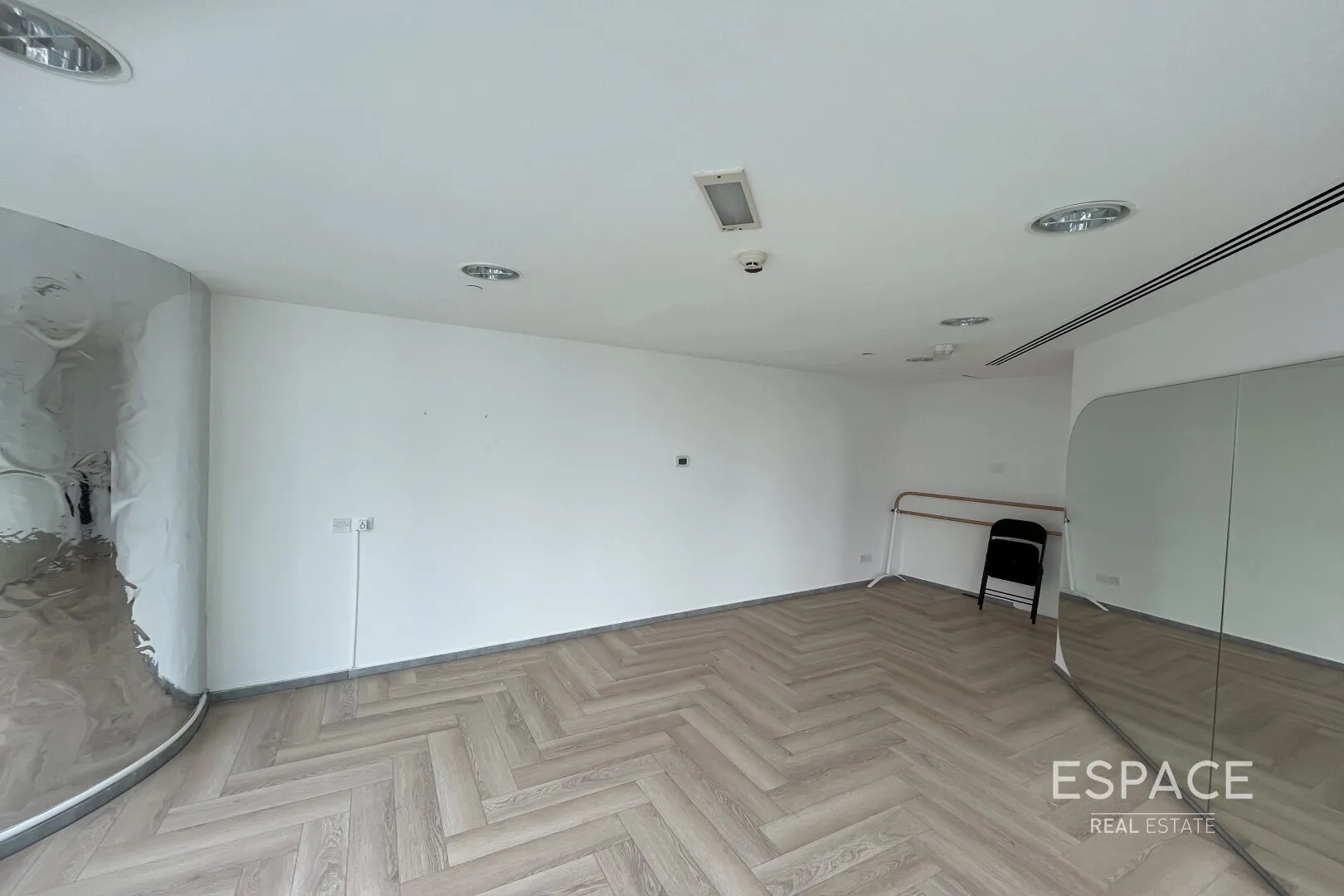 single static gallery