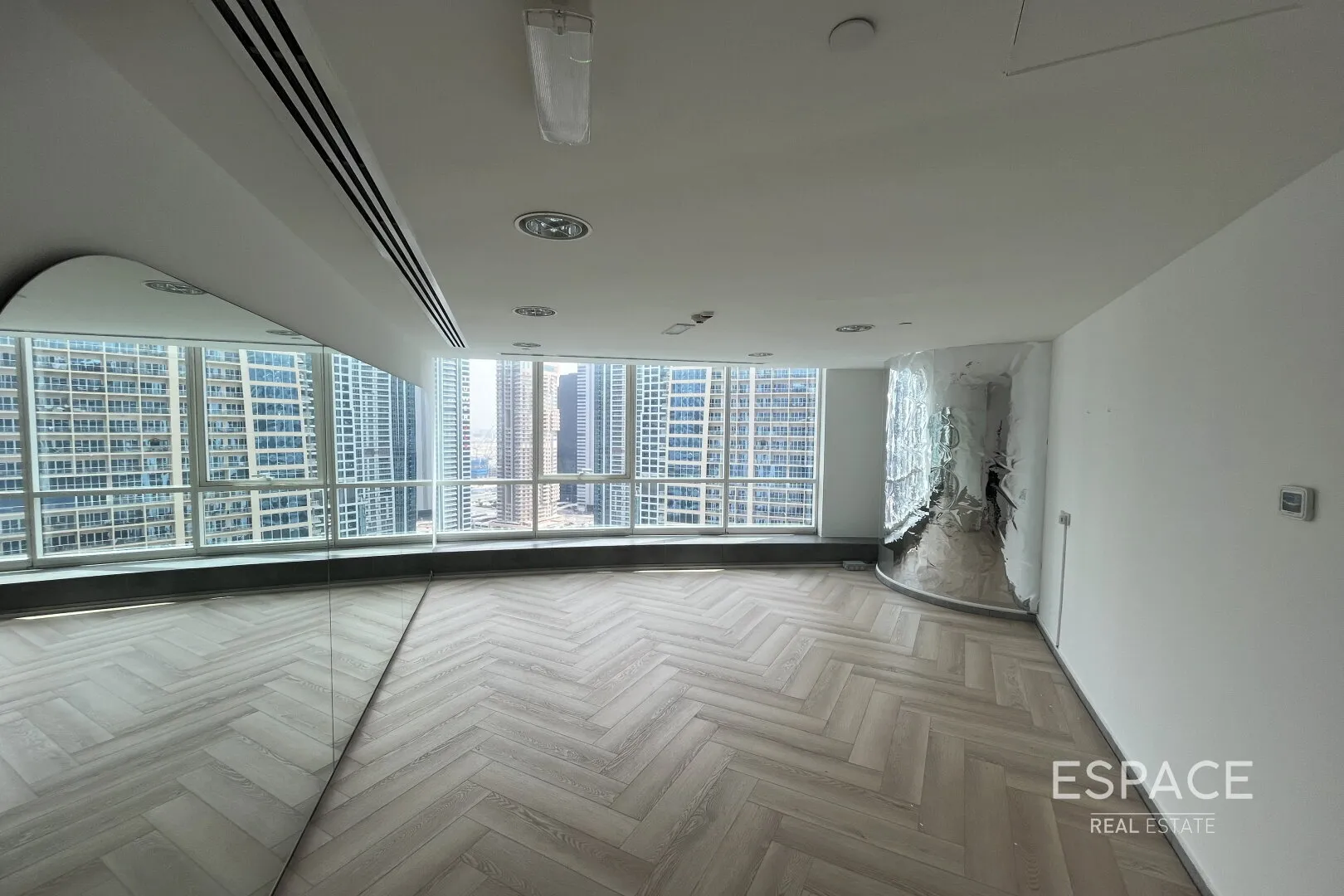 single static gallery