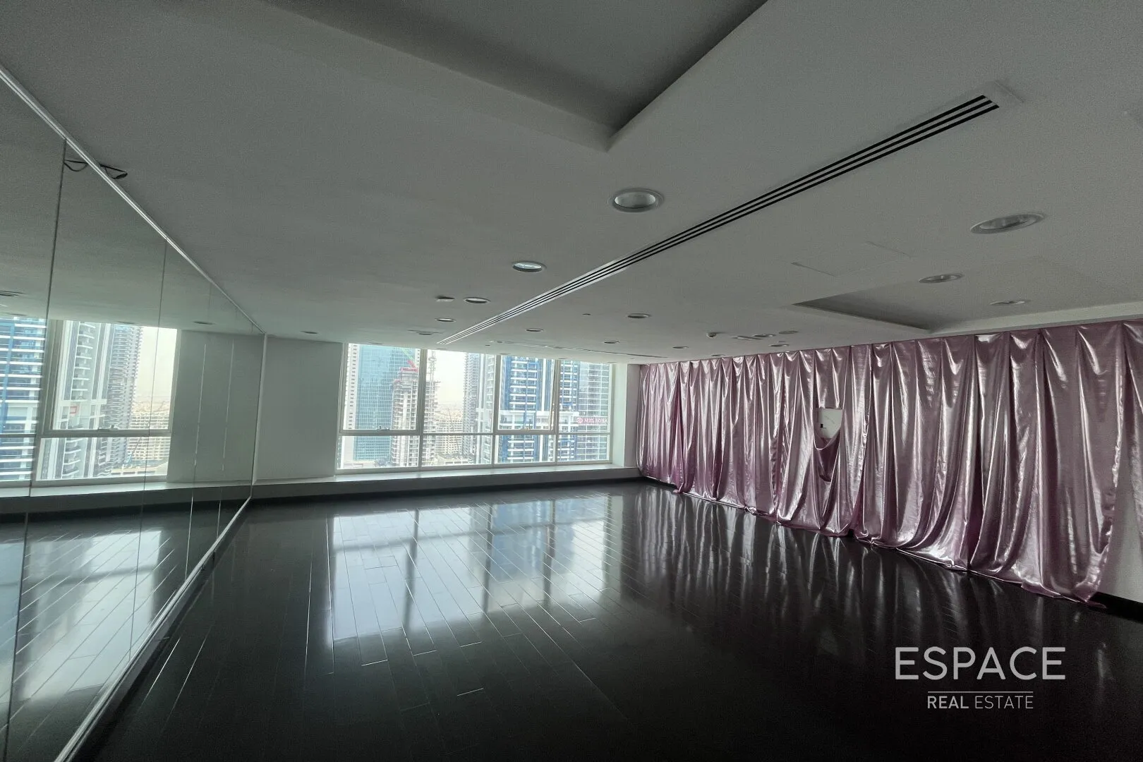 PropertiesGalleryCamera