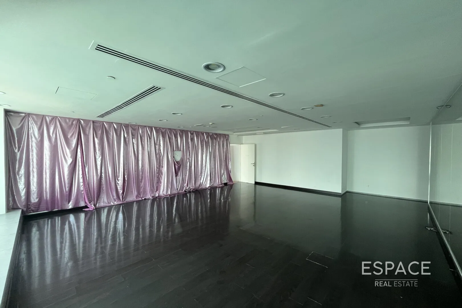 PropertiesGalleryCamera