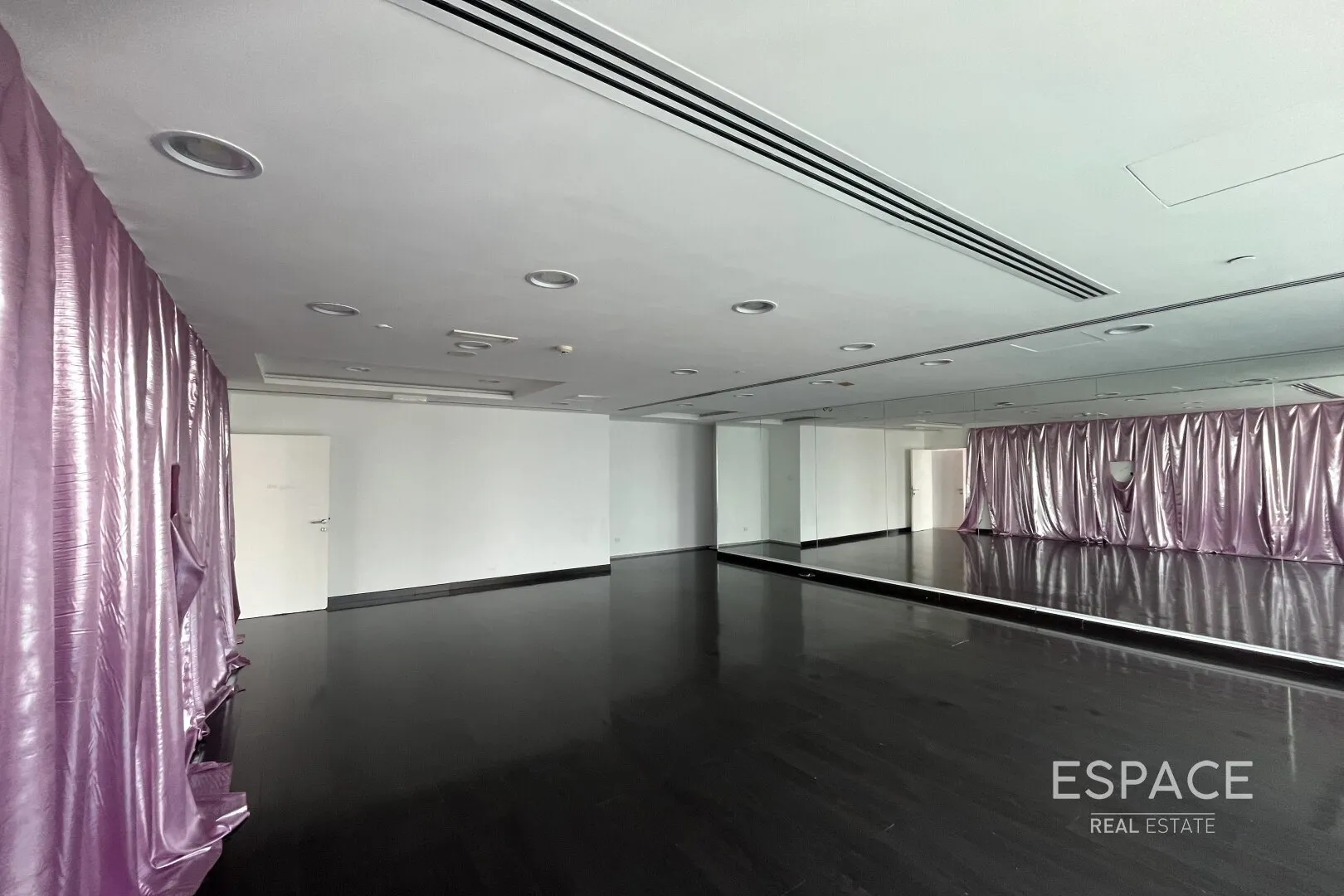 PropertiesGalleryCamera