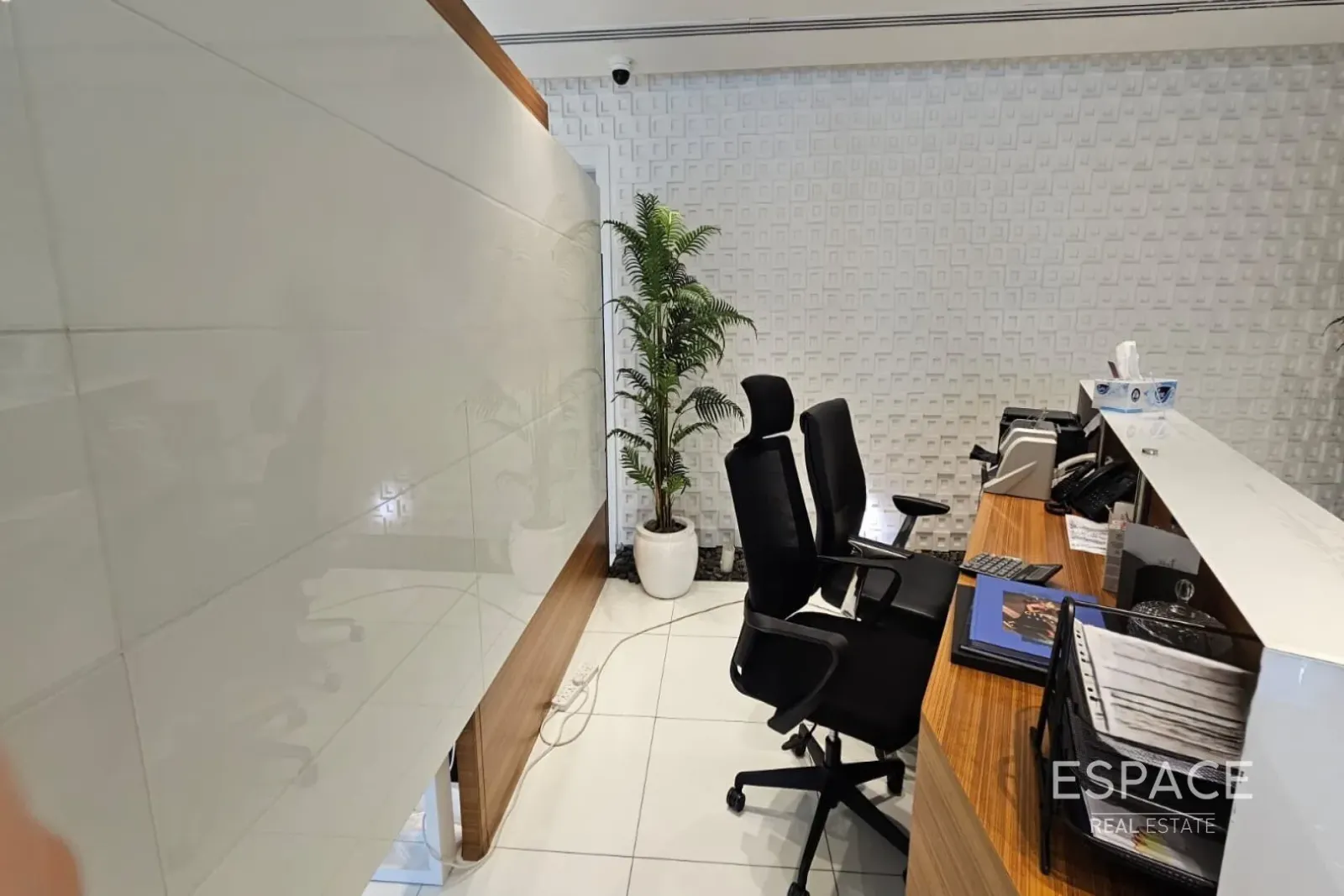 PropertiesGalleryCamera