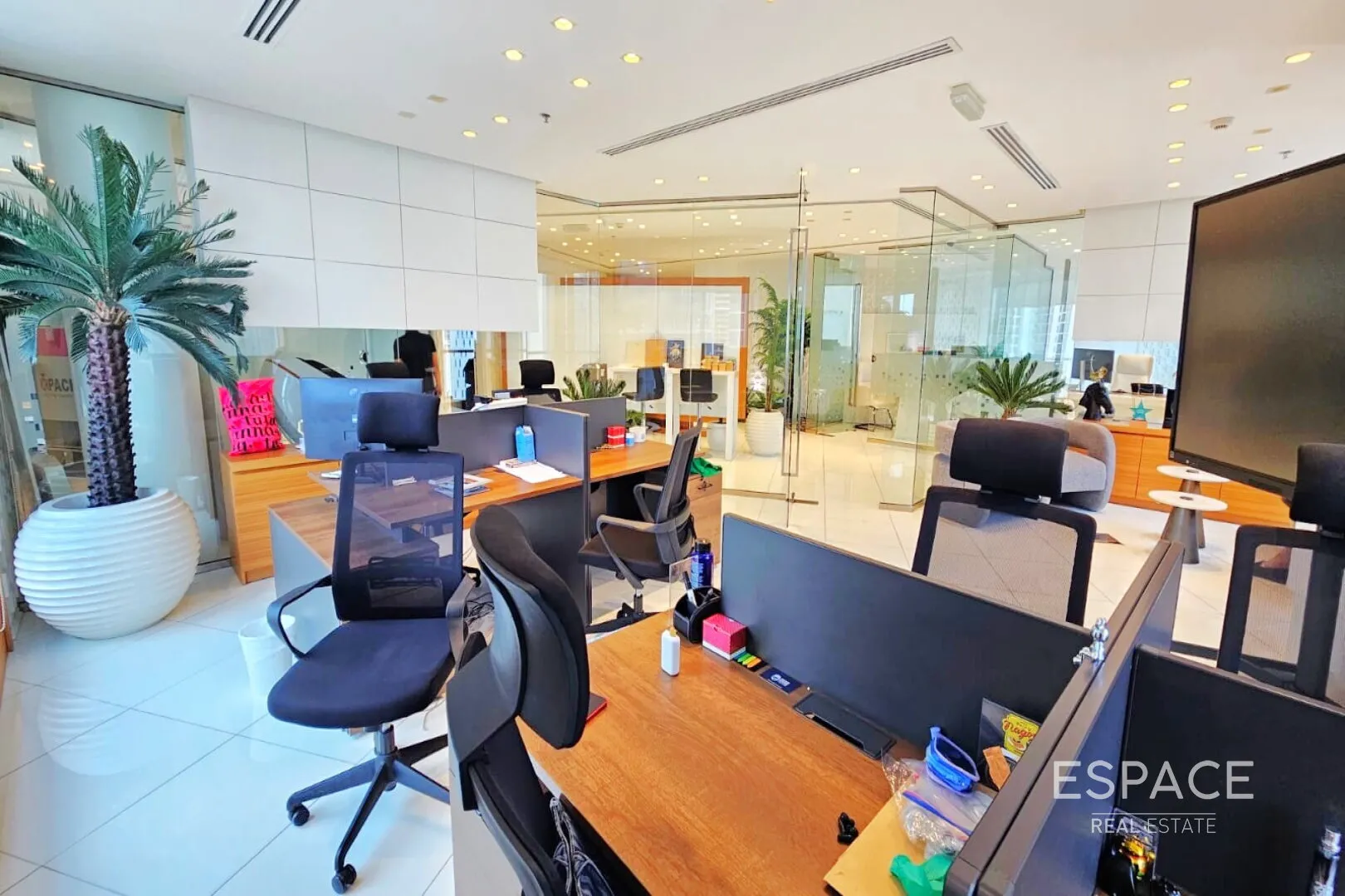 single static gallery