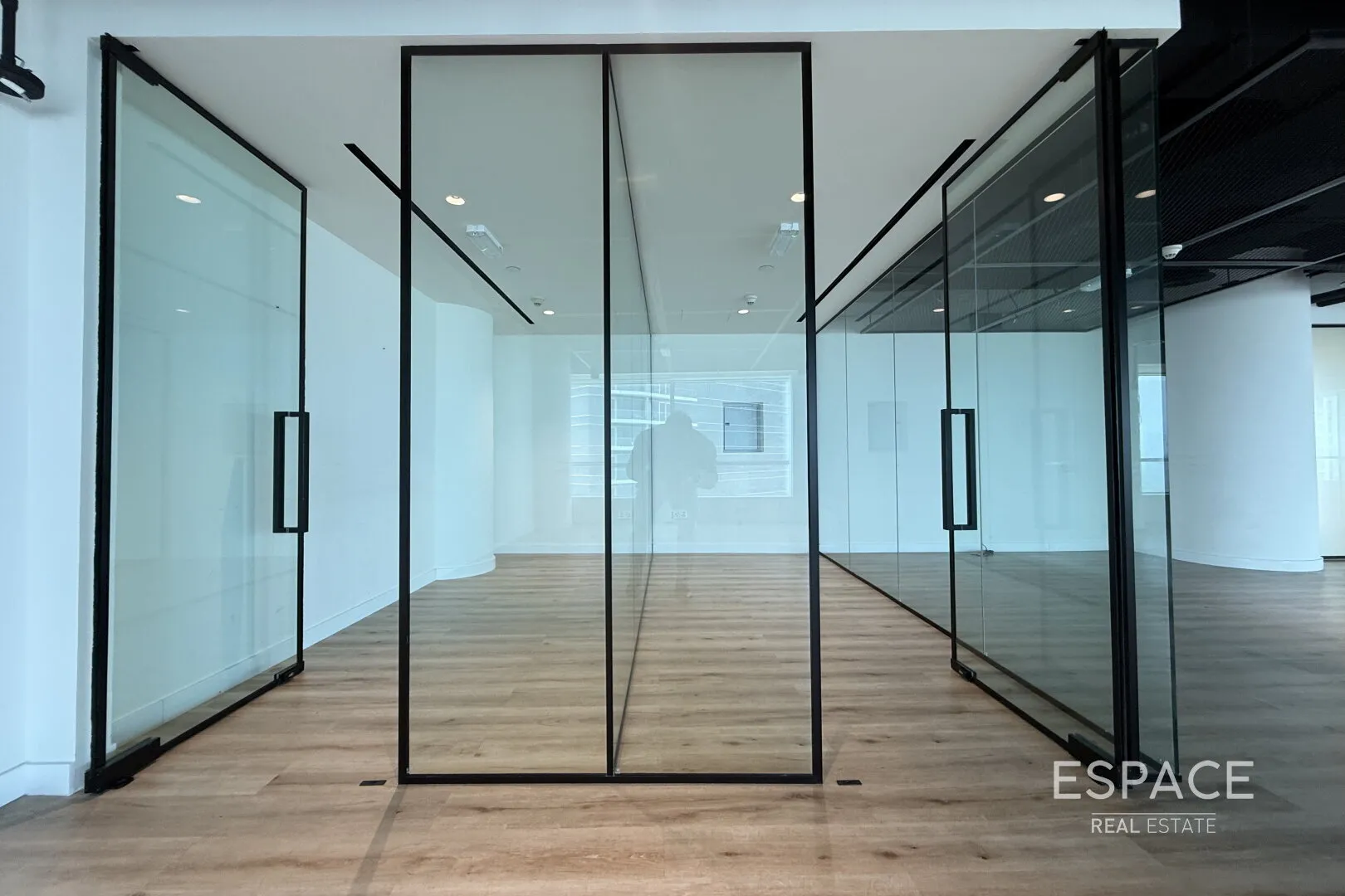 PropertiesGalleryCamera