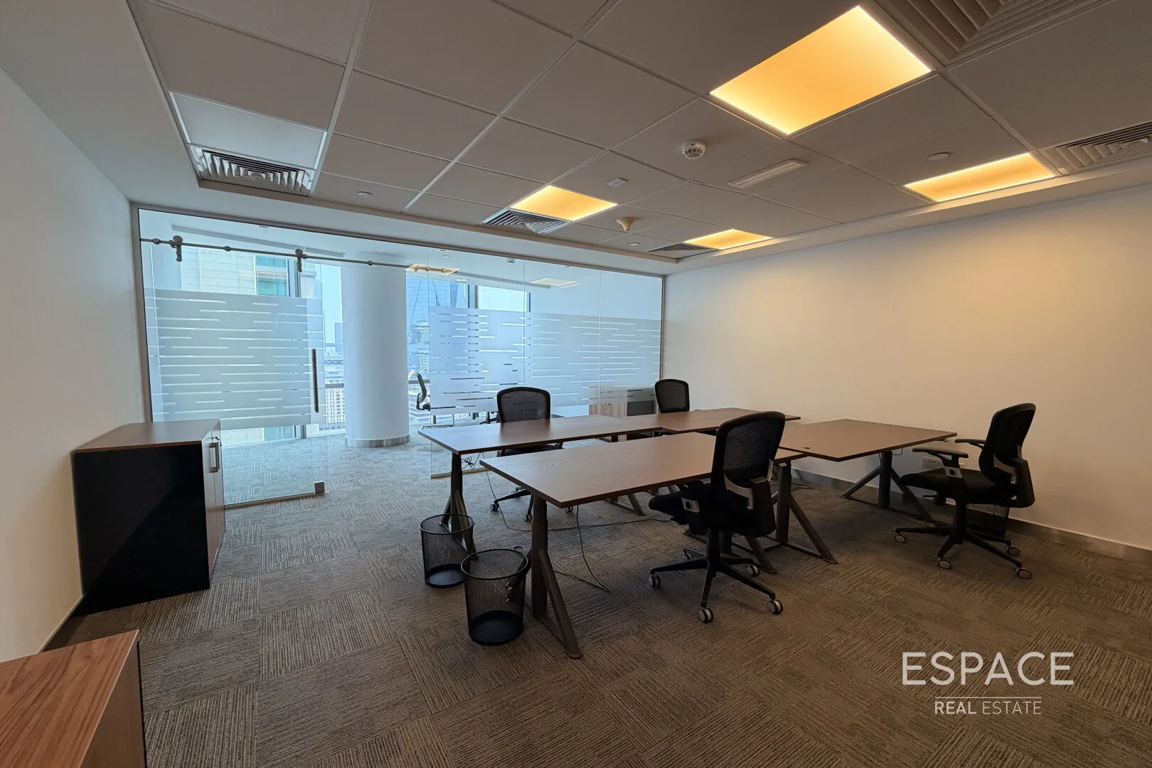 single static gallery