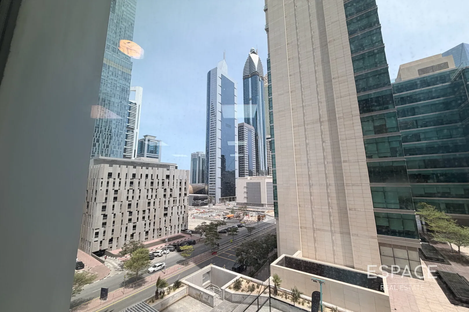 single static gallery