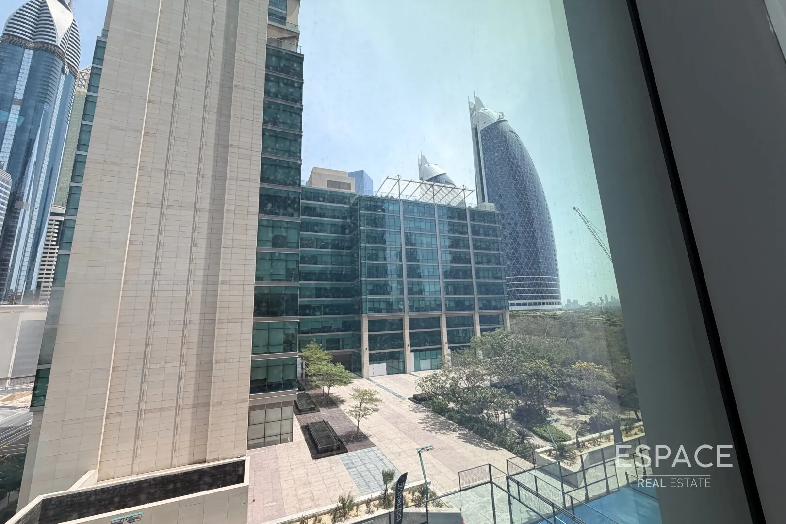 PropertiesGalleryCamera