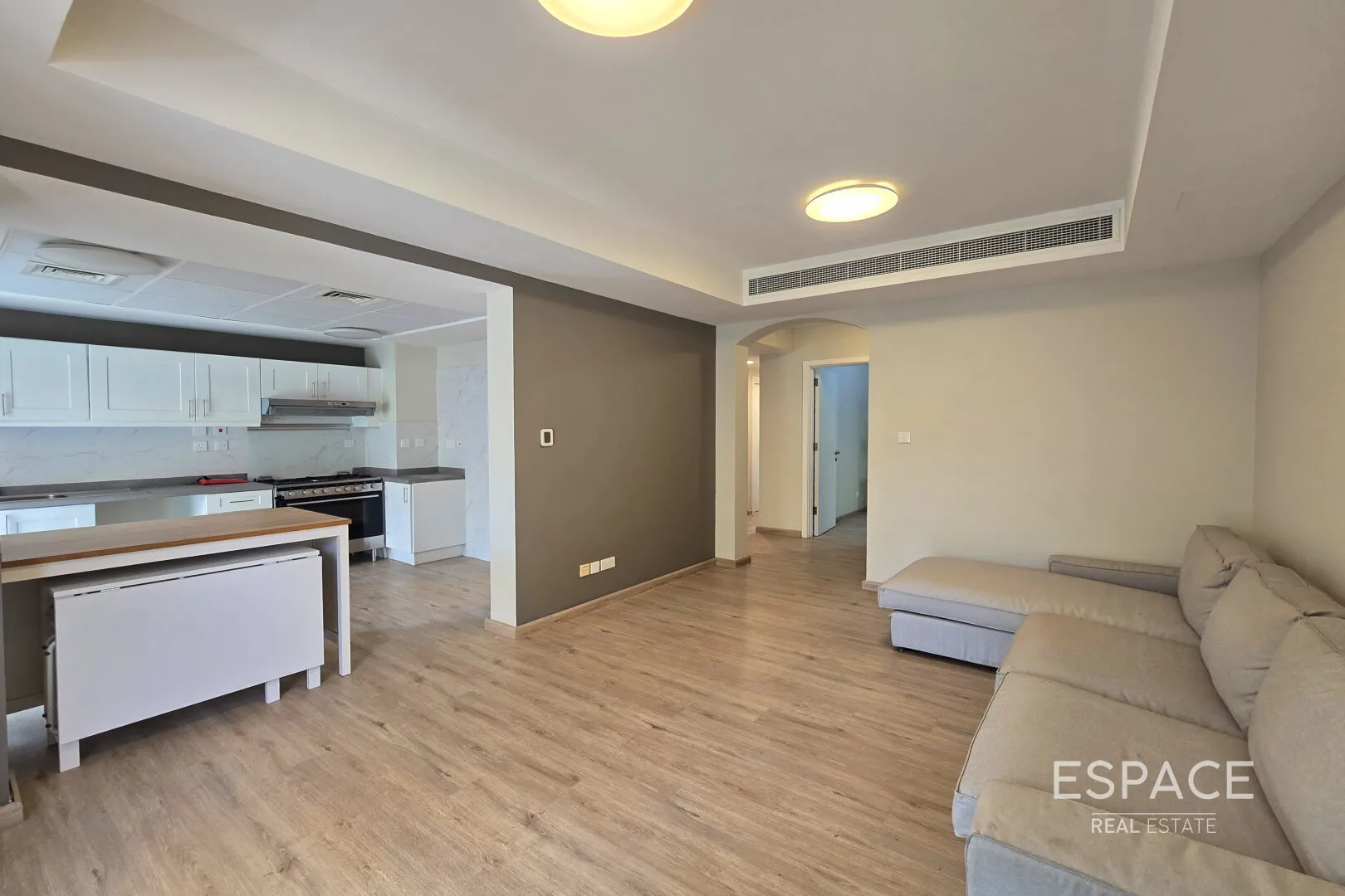 single static gallery