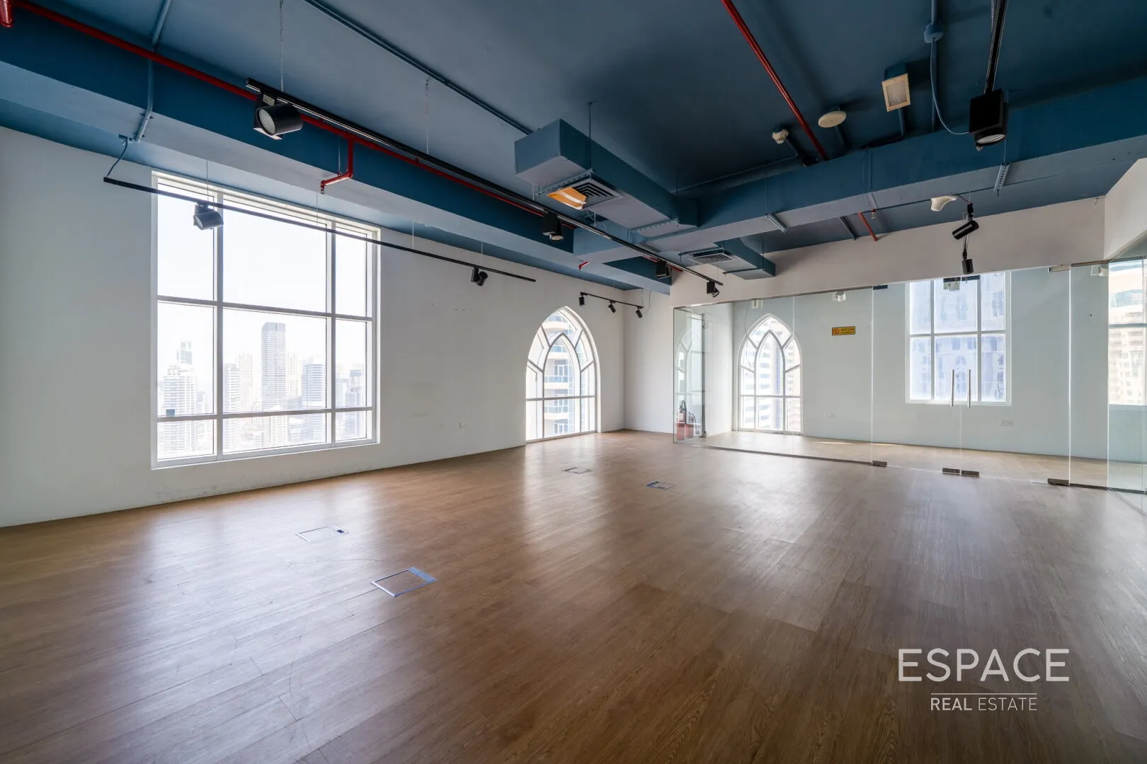 PropertiesGalleryCamera