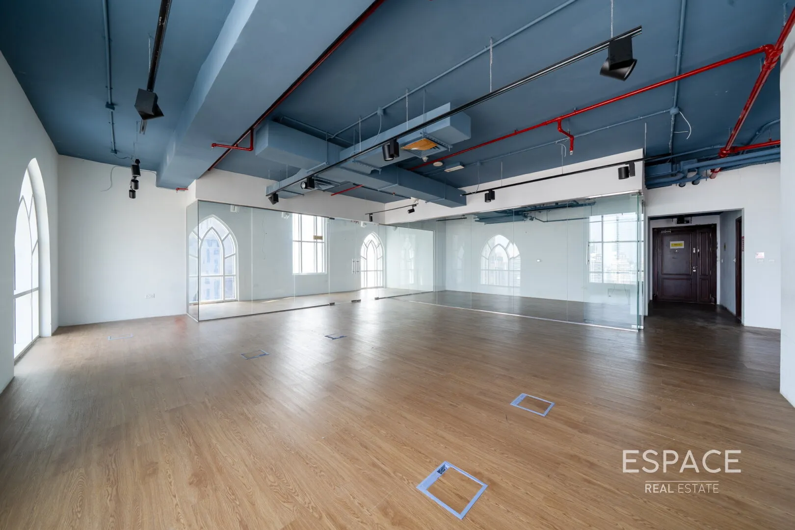 PropertiesGalleryCamera