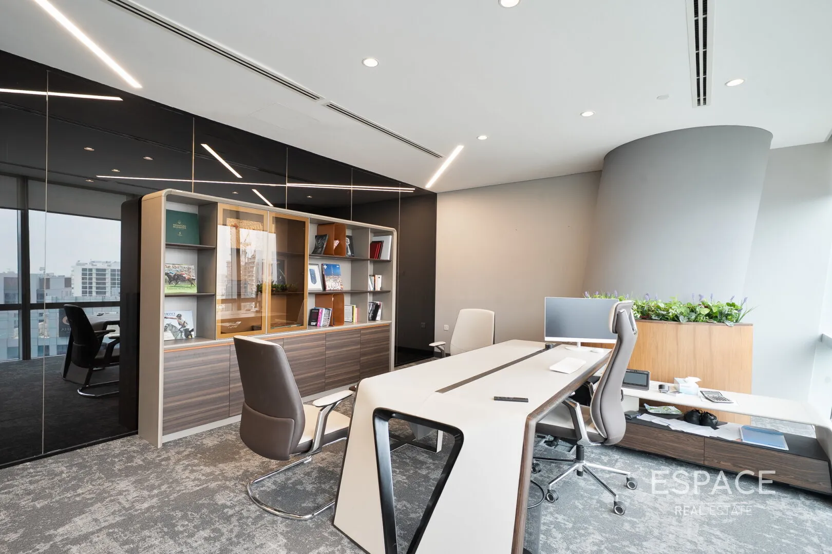 single static gallery