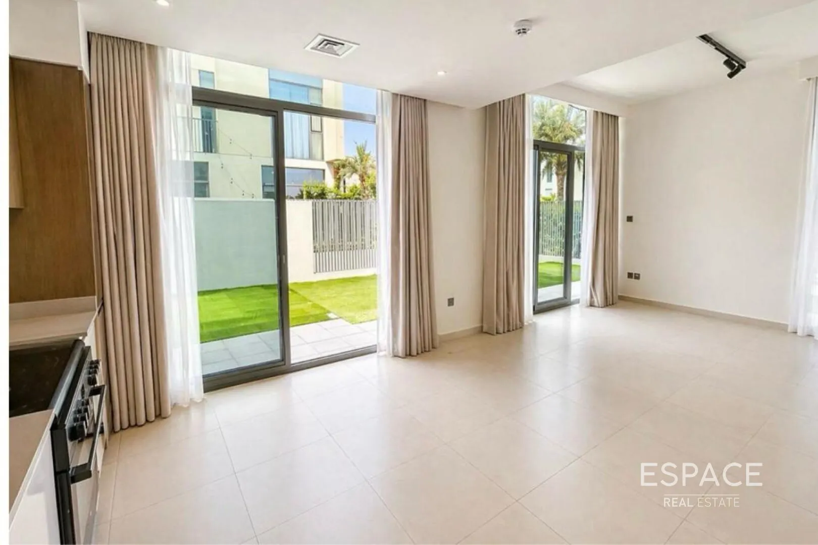 single static gallery