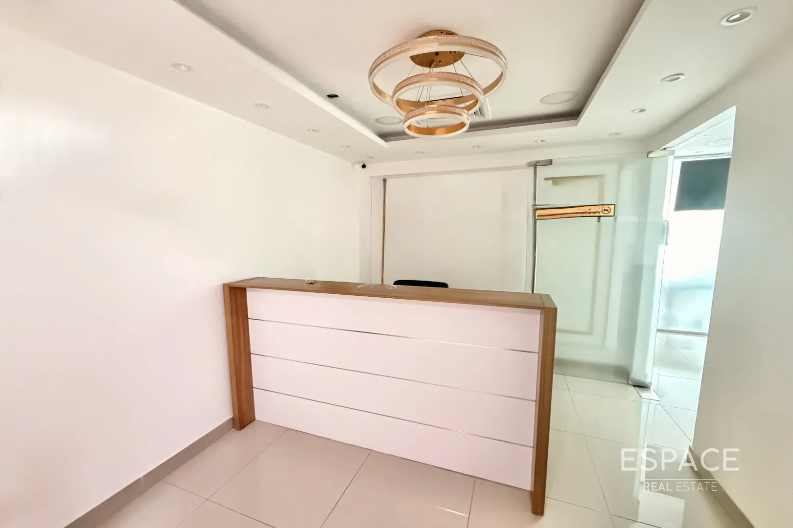 single static gallery