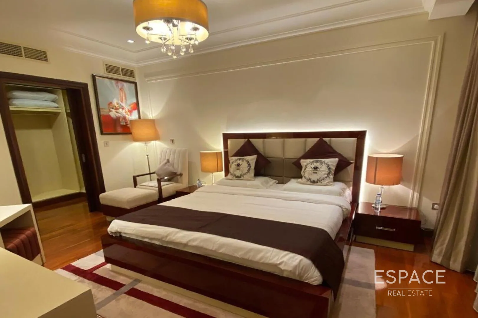 single static gallery