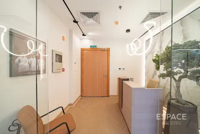 The Citadel Tower, Business Bay, Dubai - Espace