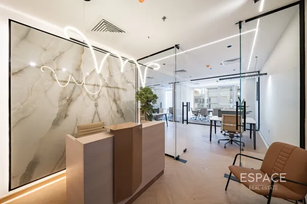 The Citadel Tower, Business Bay, Dubai - Espace