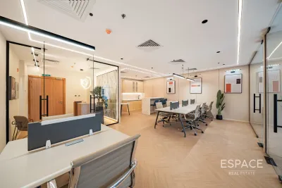 The Citadel Tower, Business Bay, Dubai - Espace