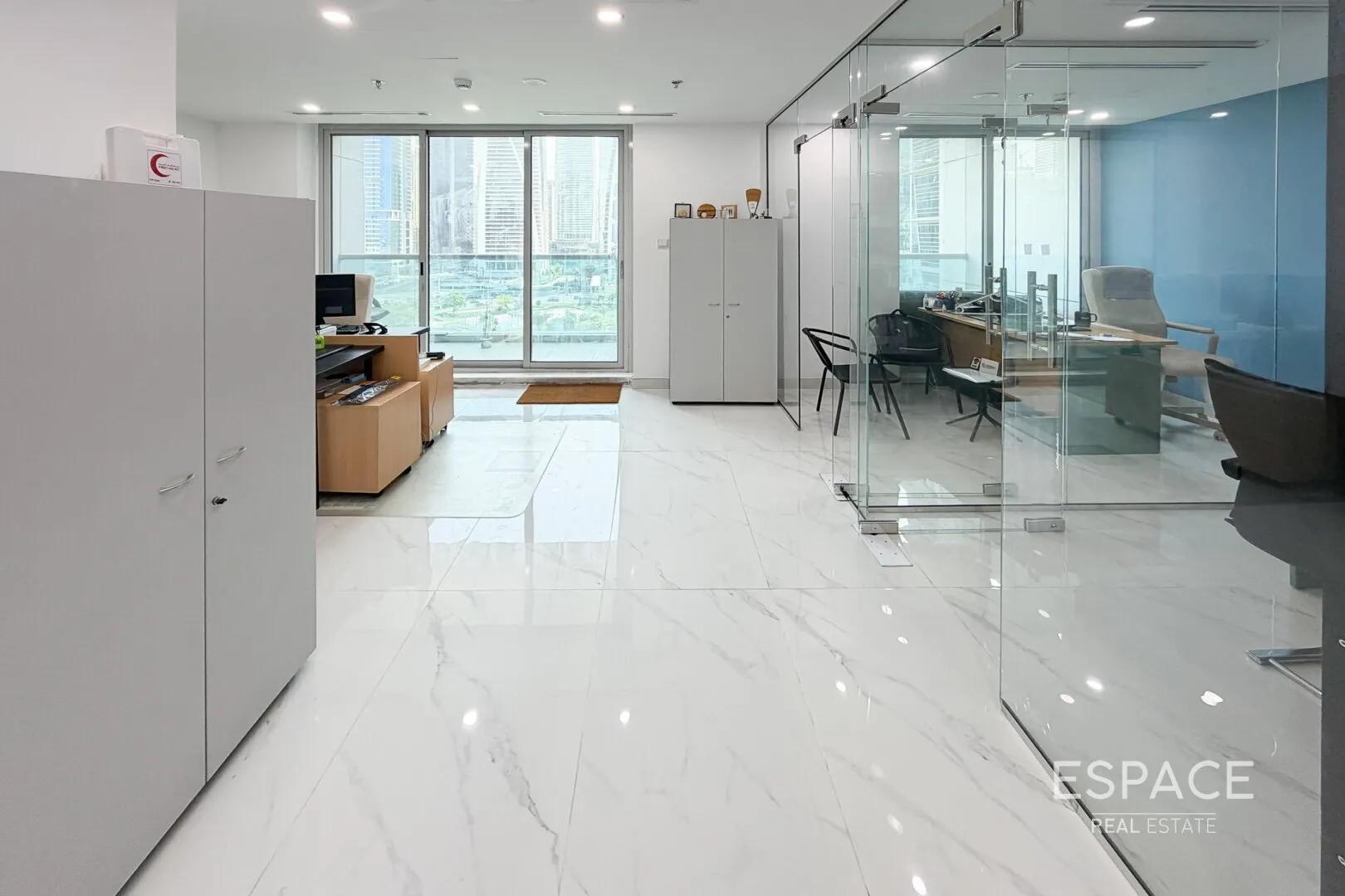 PropertiesGalleryCamera