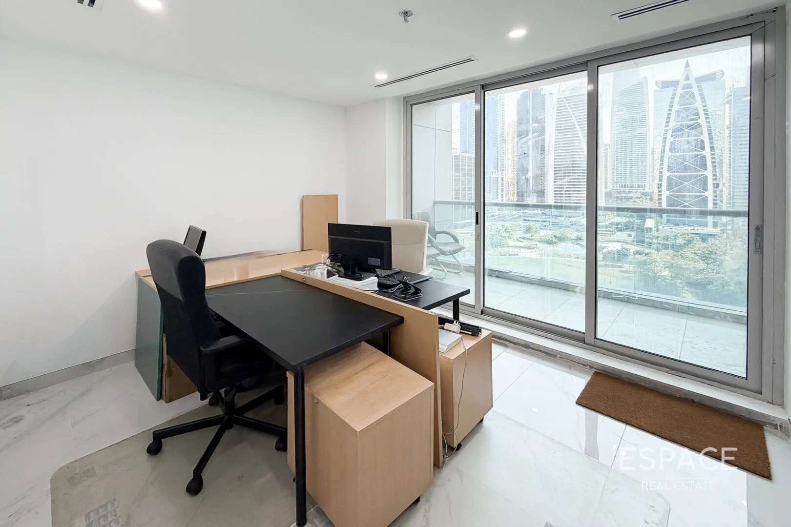 single static gallery