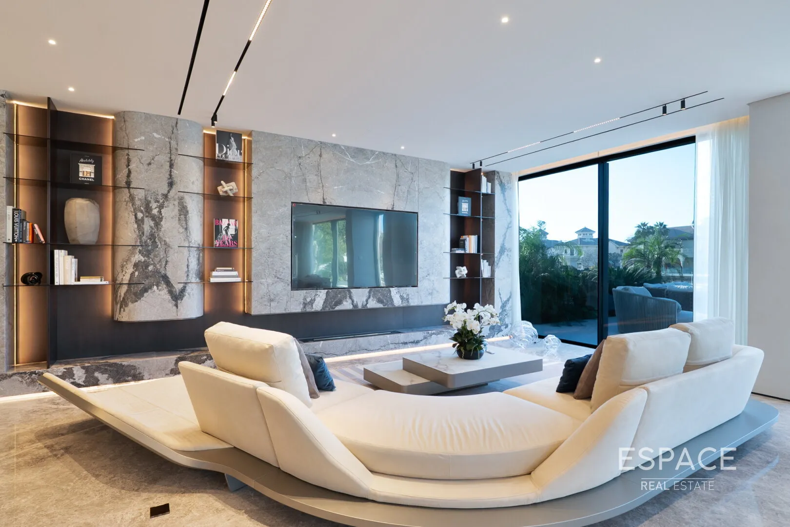 single static gallery